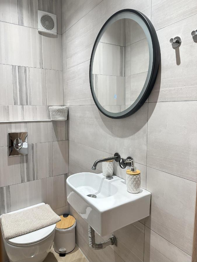 Apartment In The Center Of Agia Sophia Thessaloniki Exterior photo